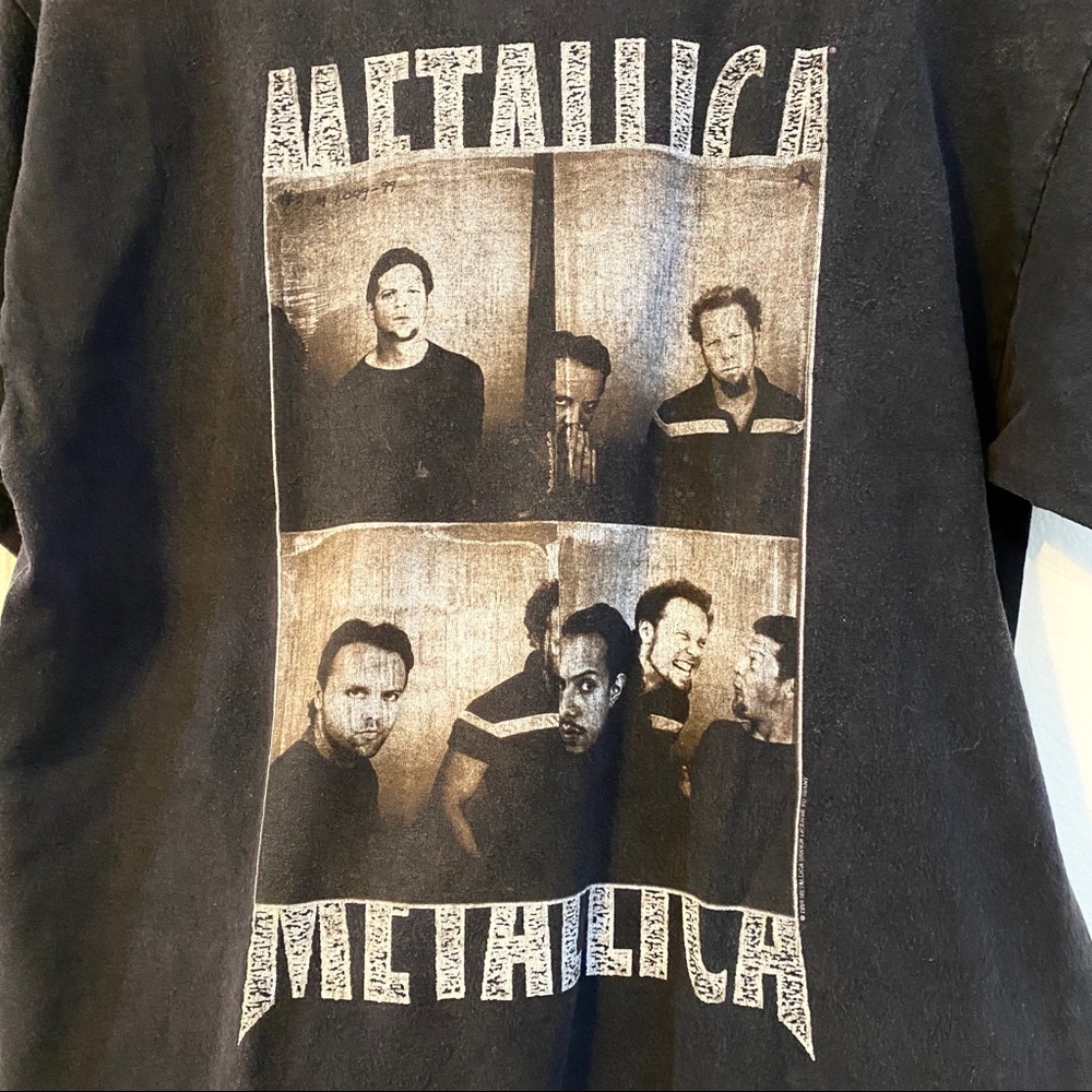 SOLD xxx VINTAGE 1999 Metallica Band Tee Tour Concert Retro - Picture 4 of 5